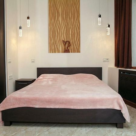 Apartment Luxe Paris Odessa Esterno foto