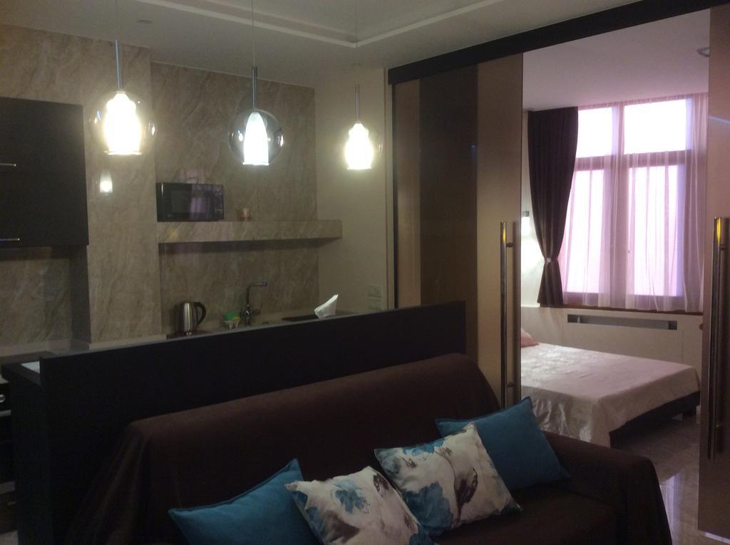 Apartment Luxe Paris Odessa Esterno foto