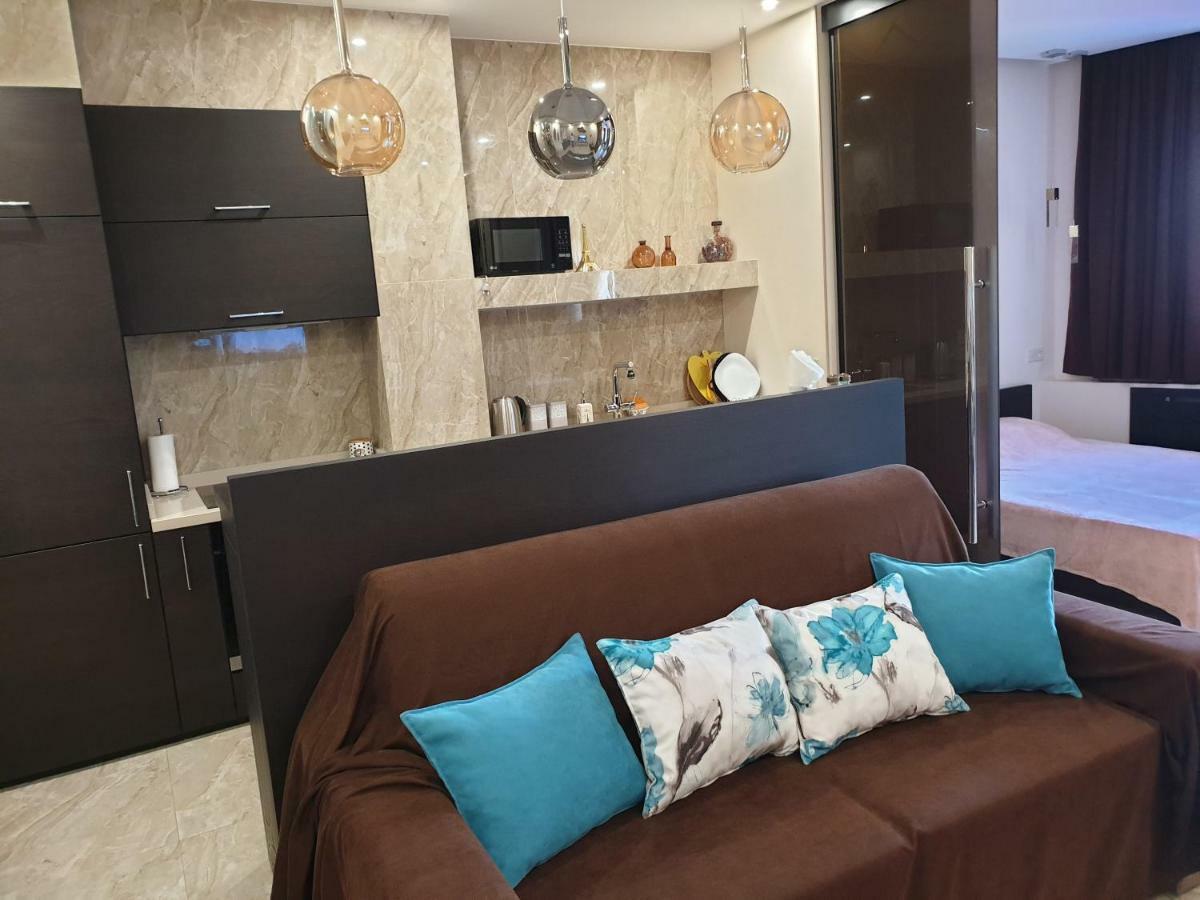 Apartment Luxe Paris Odessa Esterno foto